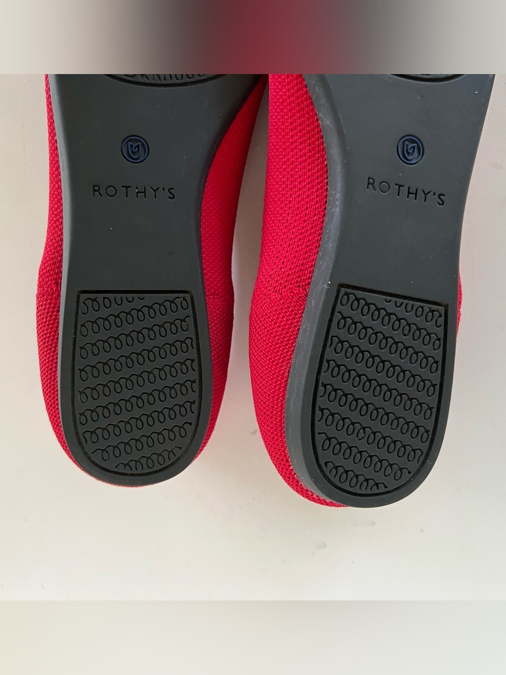 Rothy's The Point Slip On Ballet Flats in Bright Red, size 8.5 - Picture 12 of 13